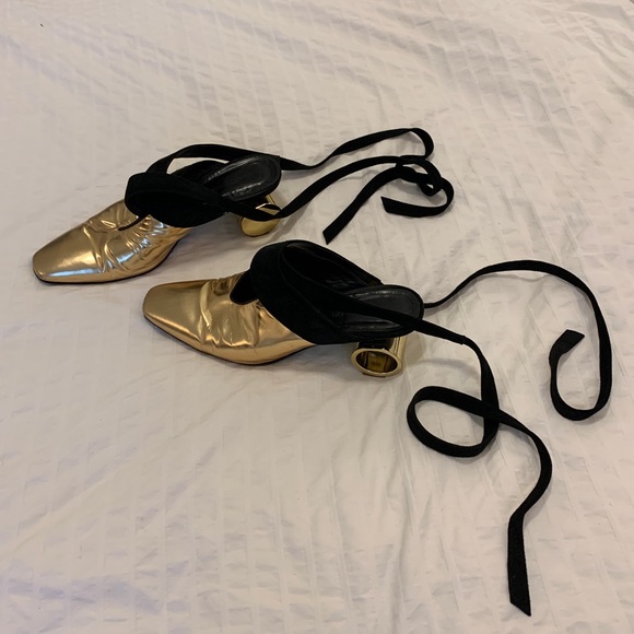 JW Anderson Ballet Cylinder Heels - Picture 2 of 8